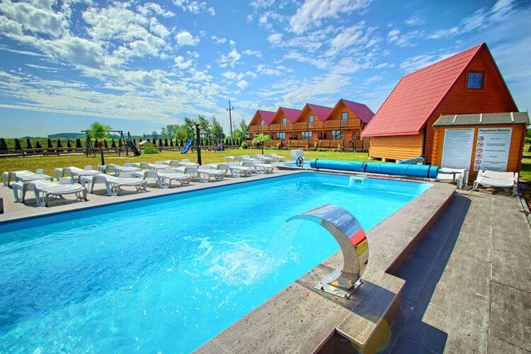 Holiday Resort With Pool, Jaroslawiec Bagian luar foto