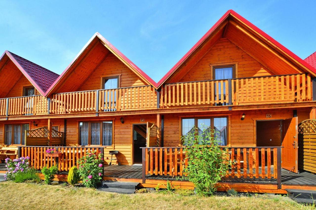Holiday Resort With Pool, Jaroslawiec Bagian luar foto