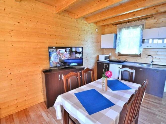 Holiday Resort With Pool, Jaroslawiec Bagian luar foto