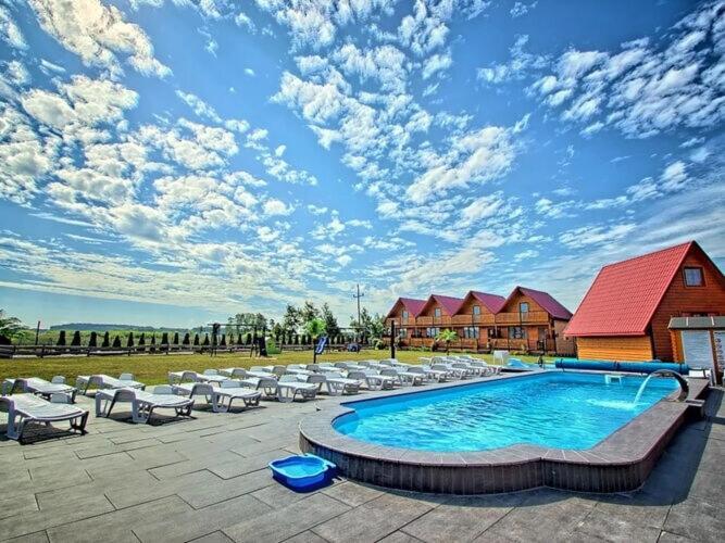 Holiday Resort With Pool, Jaroslawiec Bagian luar foto